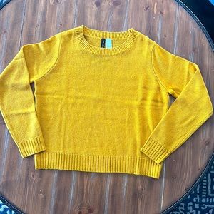 H&M Orange Crewneck Sweater S